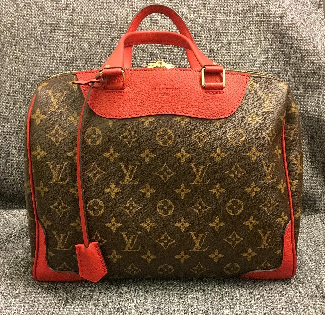 LV Travel
